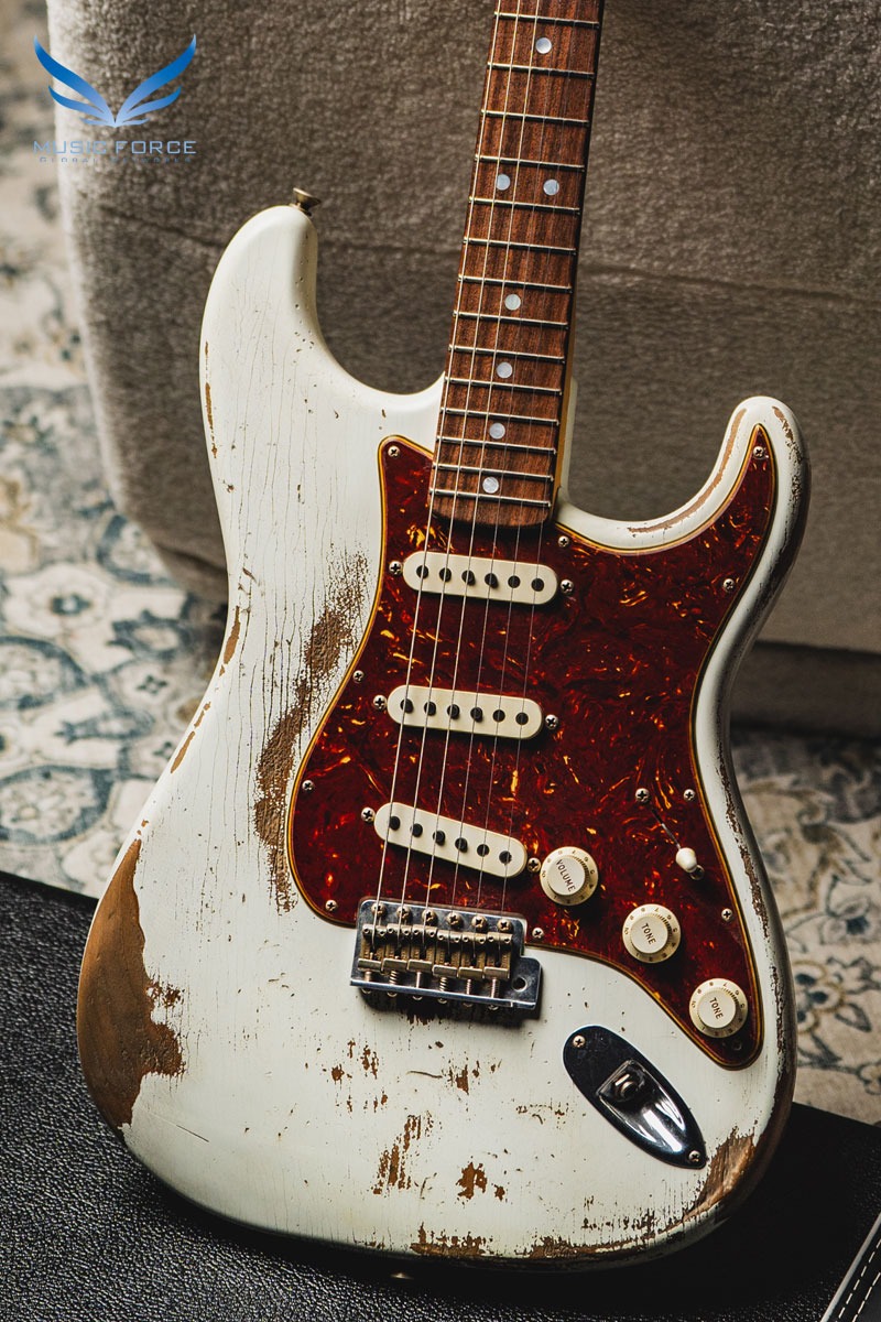 [2024 새봄맞이세일! (~5/31까지)] Fender MBS(Masterbuilt) 1969 Strat Relic-Olympic White w/Roasted Alder Body &amp; Josefina Handwound Pickups by Greg Fessler (신품) - R123446