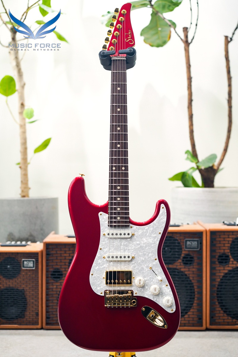 Suhr Classic S Dealer Select Limited Run - Candy Apple Red w/White Pearl Pickguard, Match Painted Headstock, Gold Hardware &amp; SSCII System (2024년산/신품) - 79535