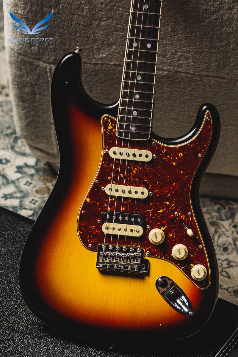 [2024 새봄맞이세일! (~5/31까지)] Fender Custom Shop Limited Edition 1967 Strat SSH Journeyman Relic-3 Tone Sunburst (신품) - CZ570681
