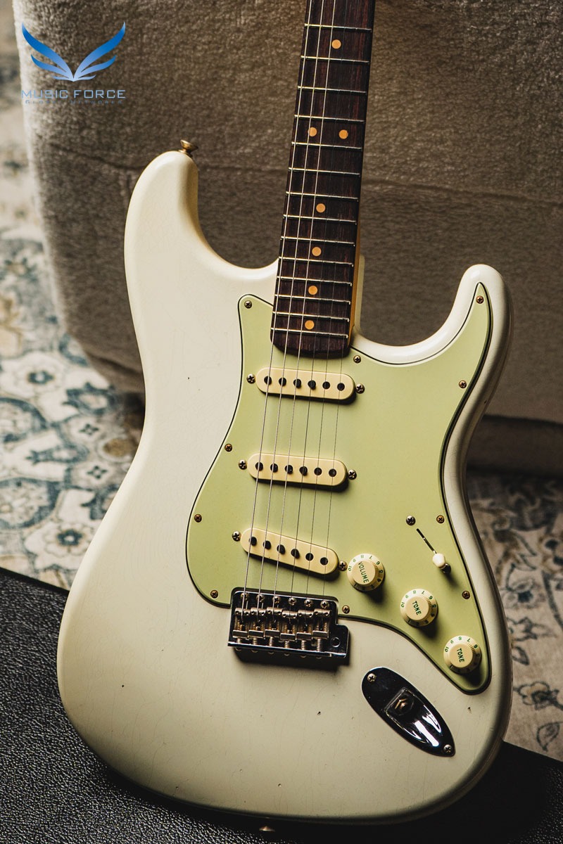 [2024 새봄맞이세일! (~5/31까지)] Fender Custom Shop 1964 Strat Journeyman Relic-Aged Olympic White (2023년산/신품) - CZ574028